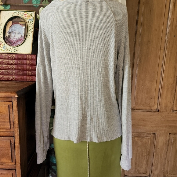 SANCTUARY Waffle Knit Top Size Medium - Picture 7 of 13